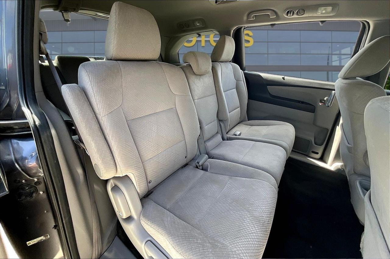 2016 HONDA ODYSSEY SE Houston TX