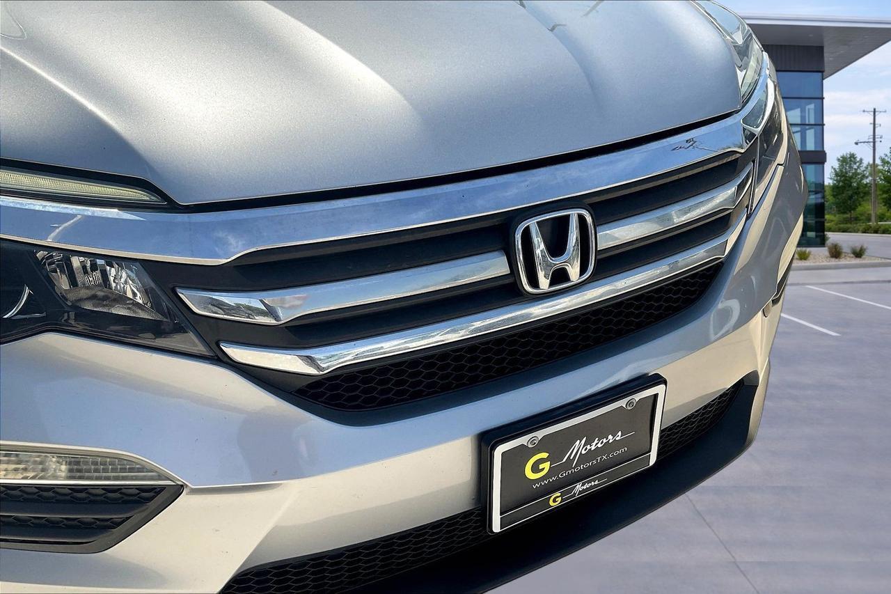 2016 HONDA PILOT EX Houston TX