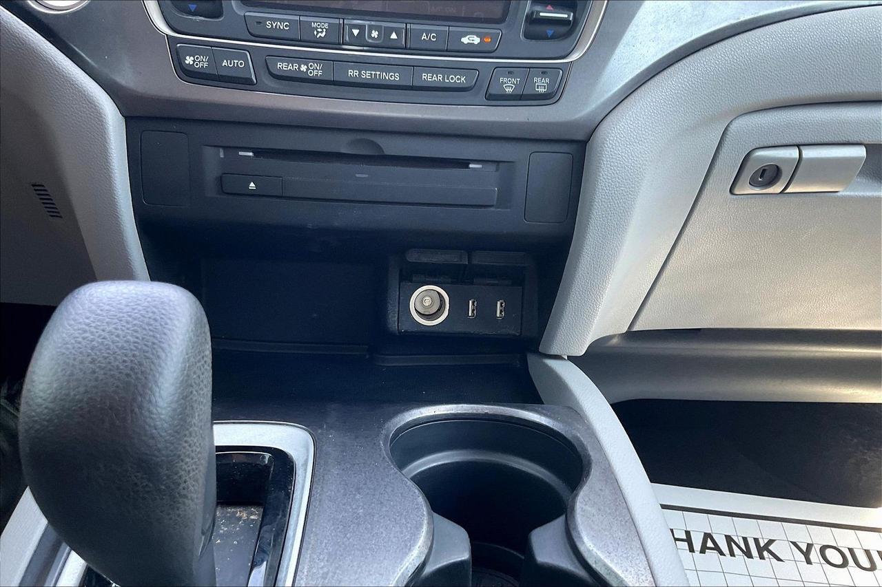 2016 HONDA PILOT EX Houston TX