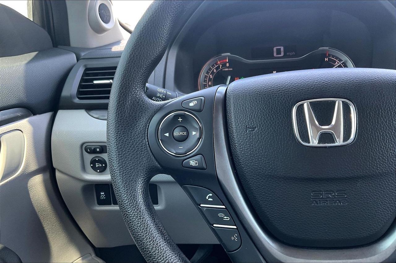 2016 HONDA PILOT EX Houston TX