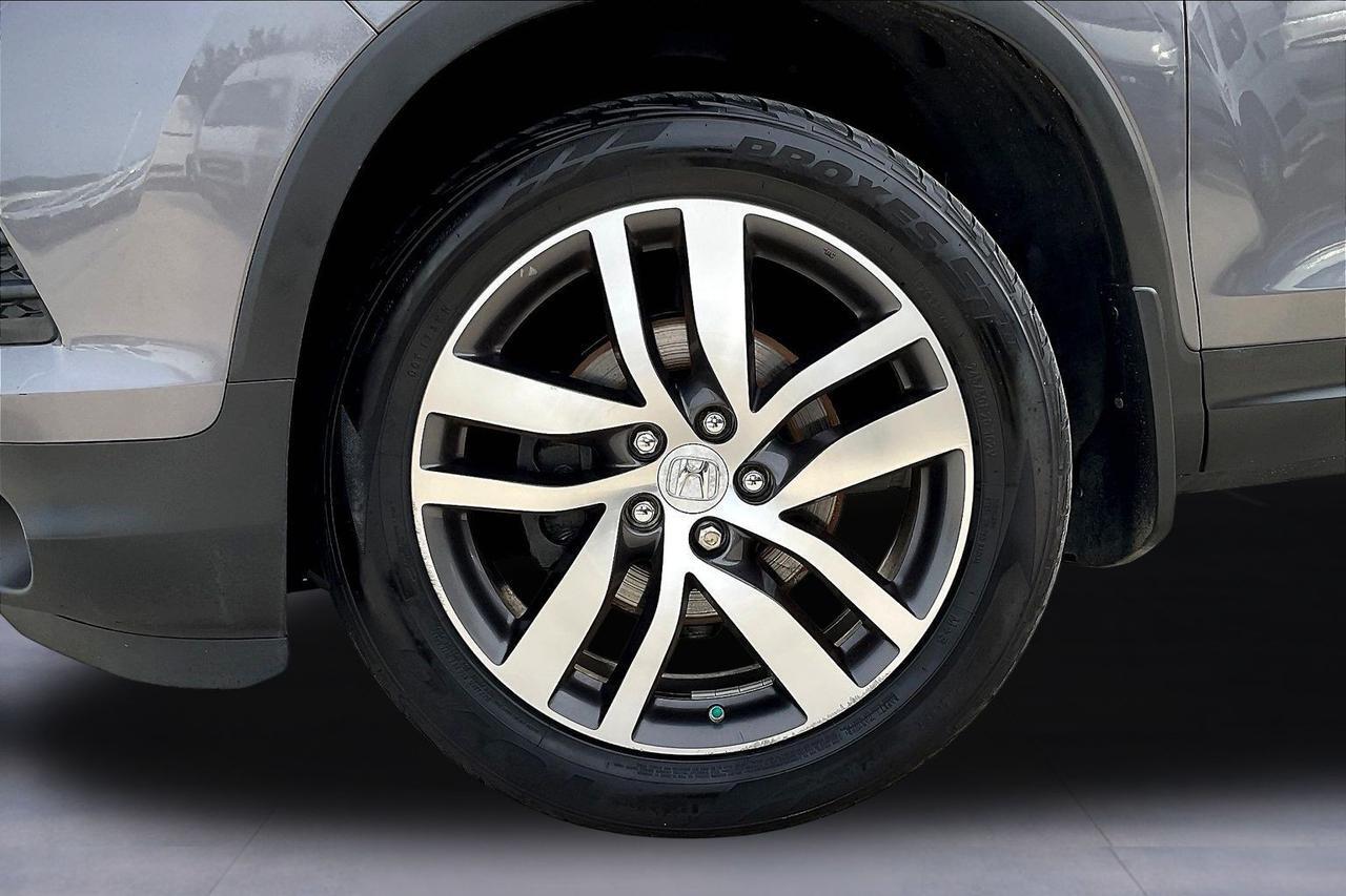 2016 HONDA PILOT TOURING Houston TX