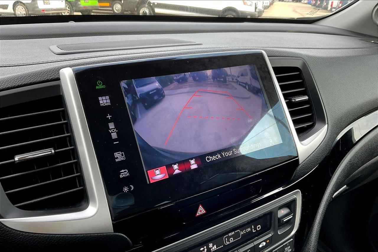 2016 HONDA PILOT TOURING Houston TX