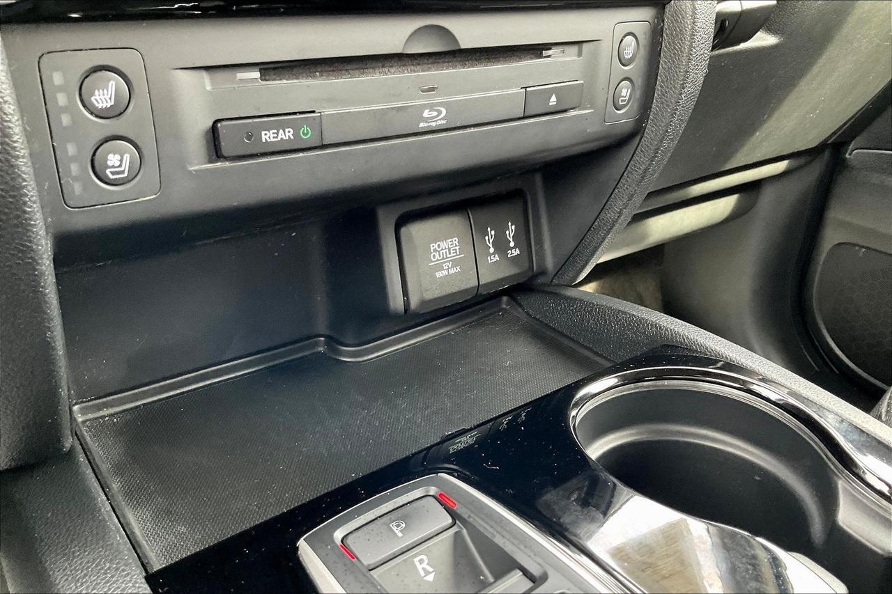 2016 HONDA PILOT TOURING Houston TX