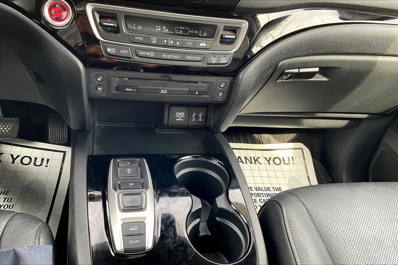 2016 HONDA PILOT TOURING Houston TX