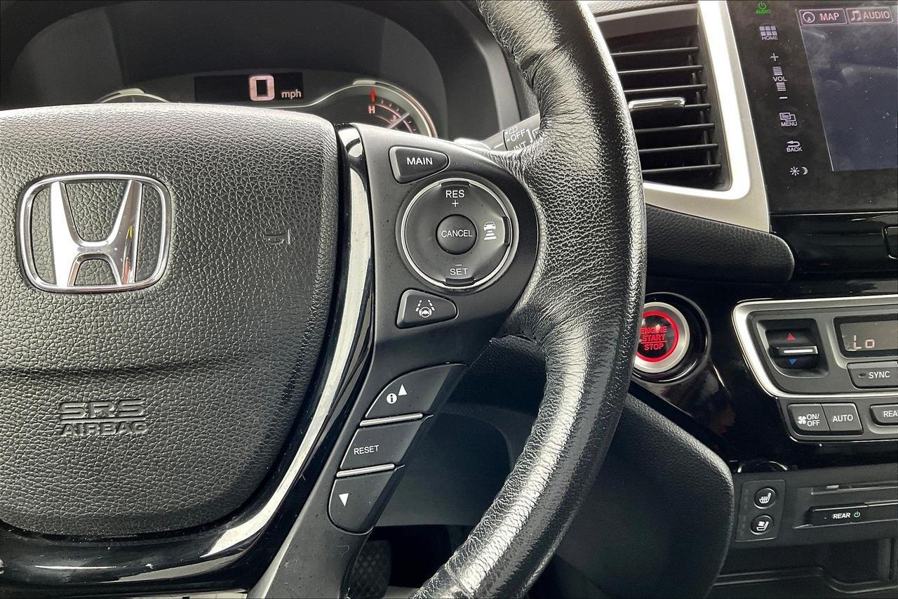 2016 HONDA PILOT TOURING Houston TX