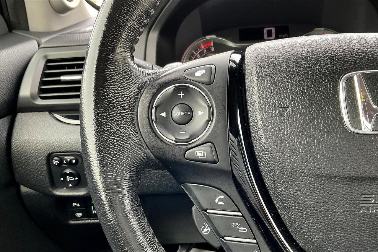 2016 HONDA PILOT TOURING Houston TX