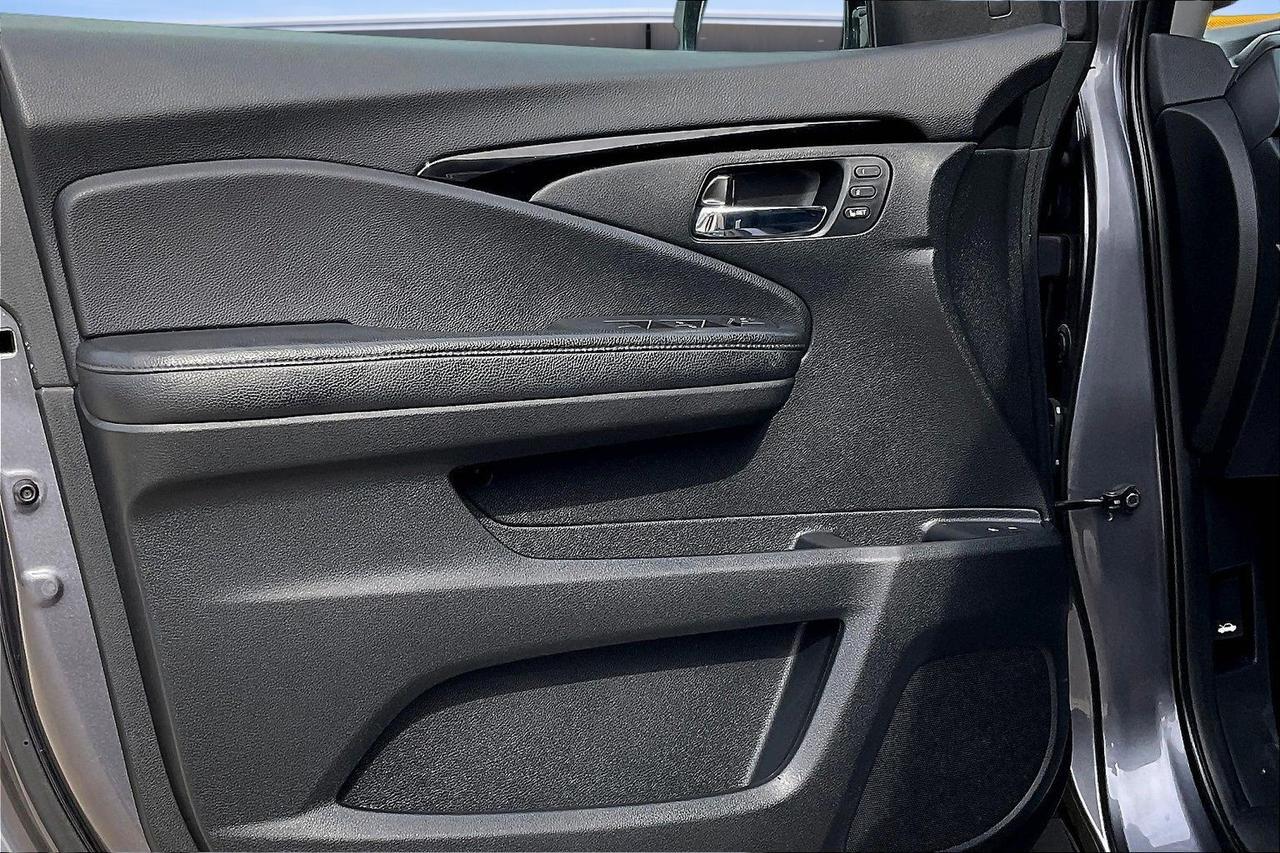2016 HONDA PILOT TOURING Houston TX