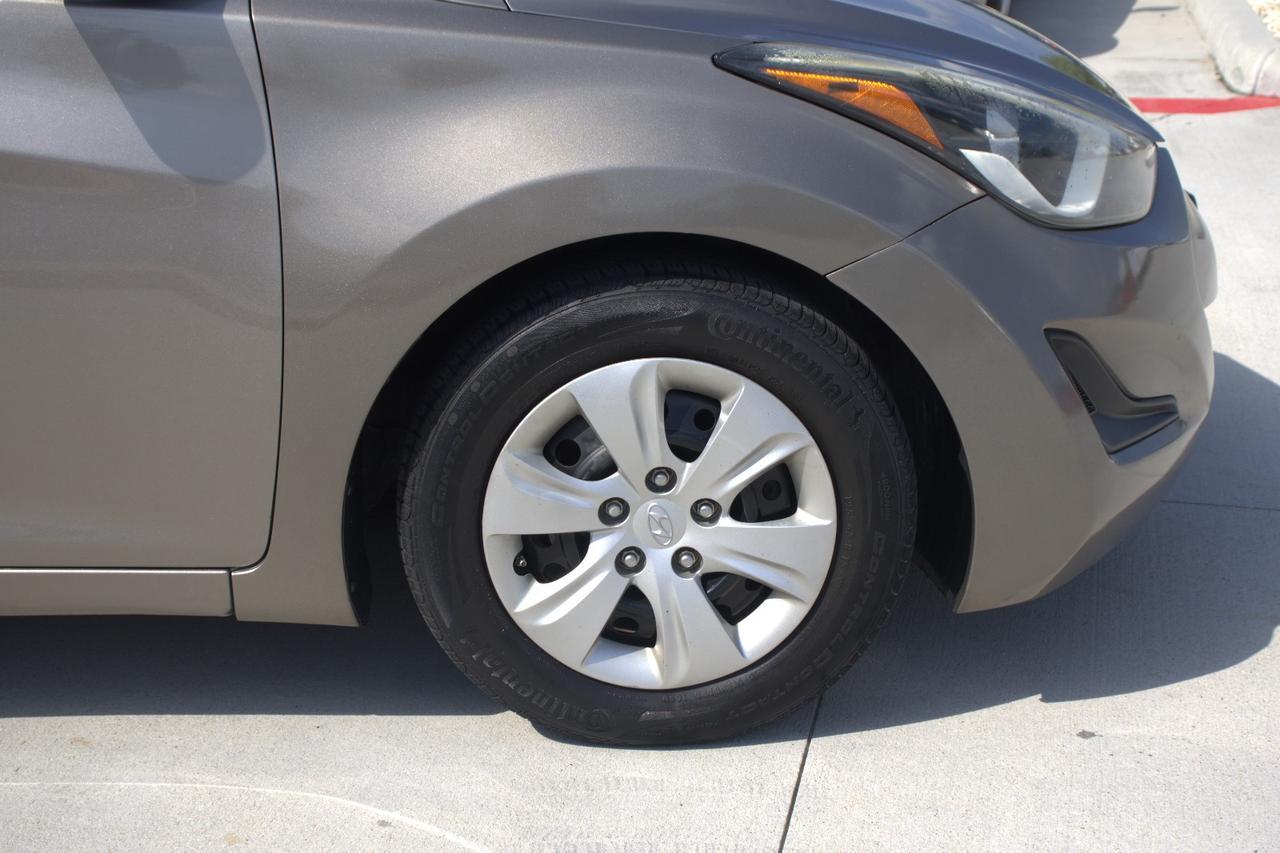 2016 HYUNDAI ELANTRA SE Houston TX