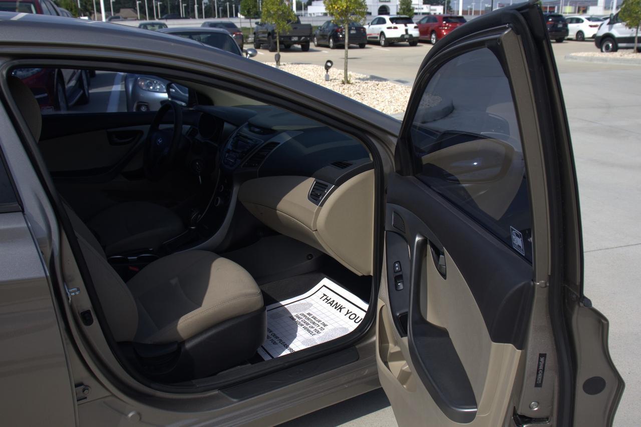 2016 HYUNDAI ELANTRA SE Houston TX