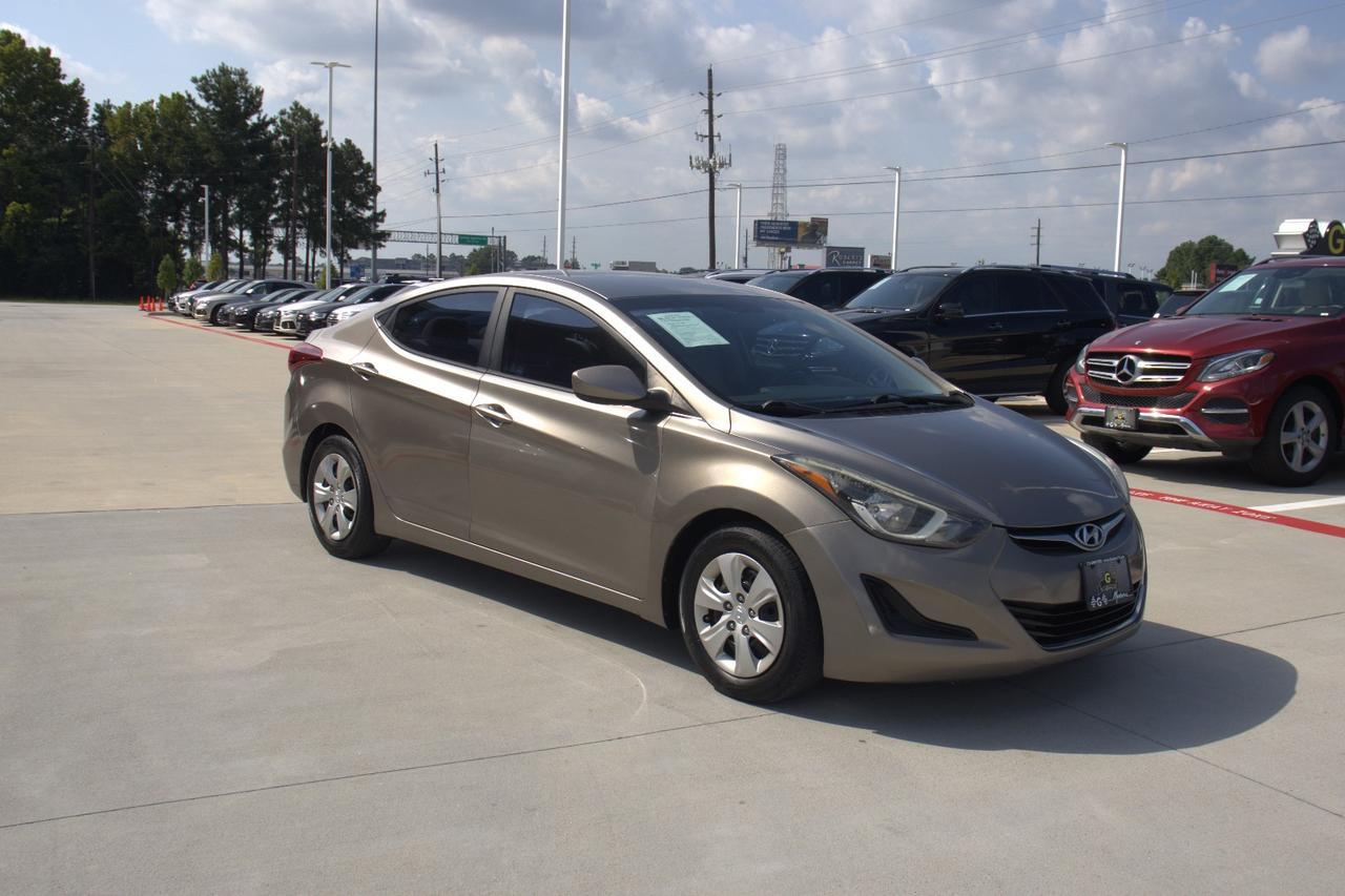 2016 HYUNDAI ELANTRA SE Houston TX