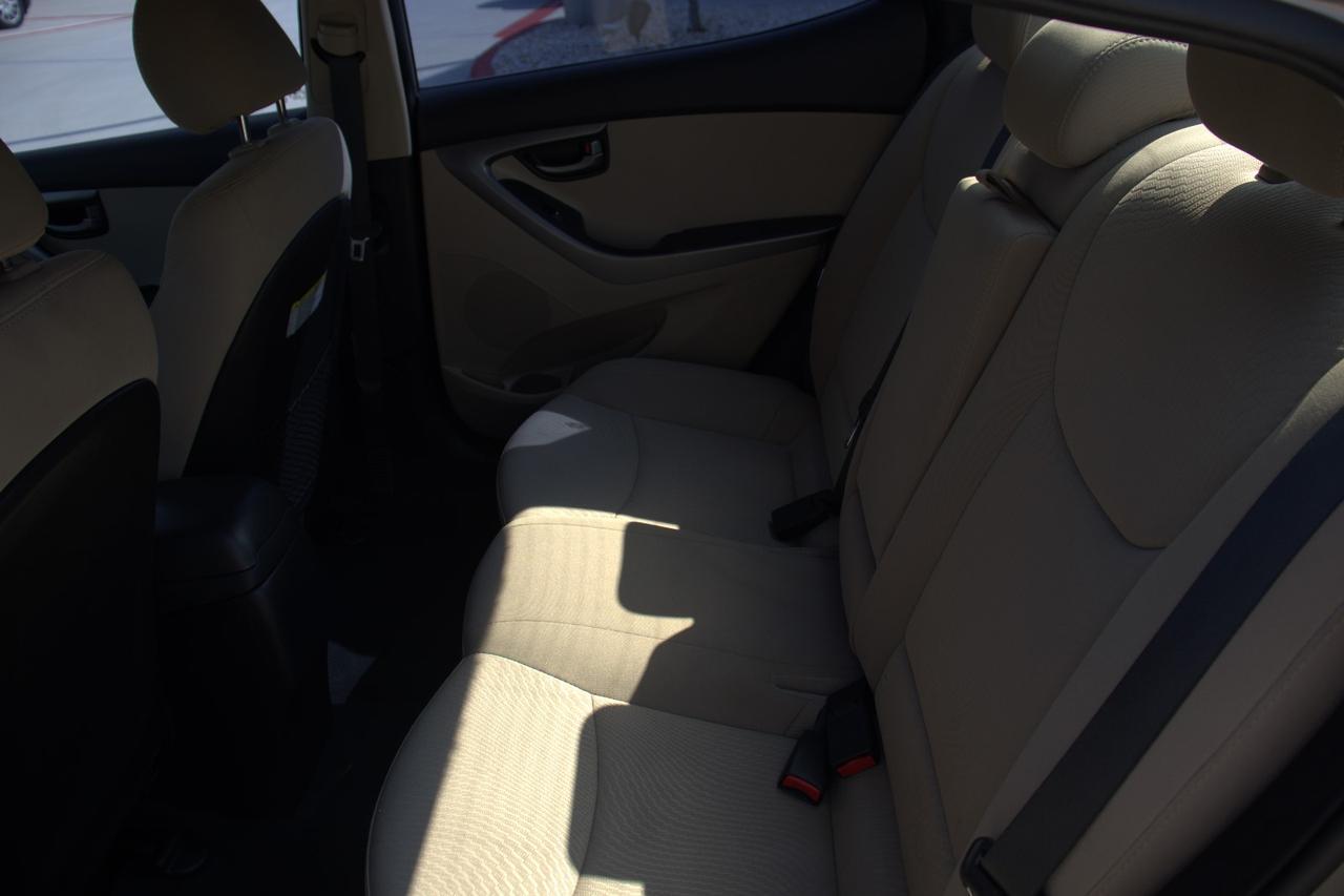 2016 HYUNDAI ELANTRA SE Houston TX