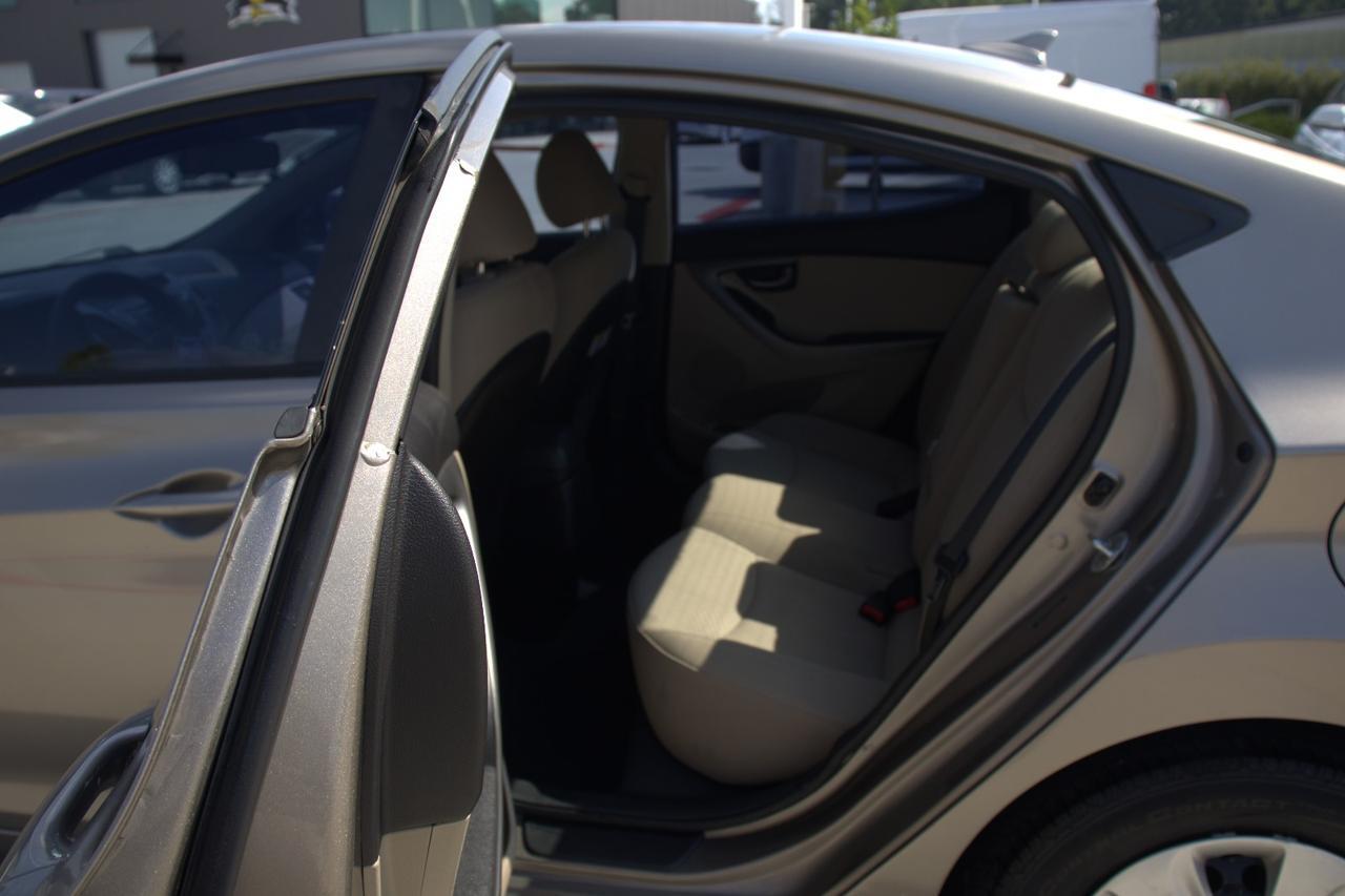 2016 HYUNDAI ELANTRA SE Houston TX