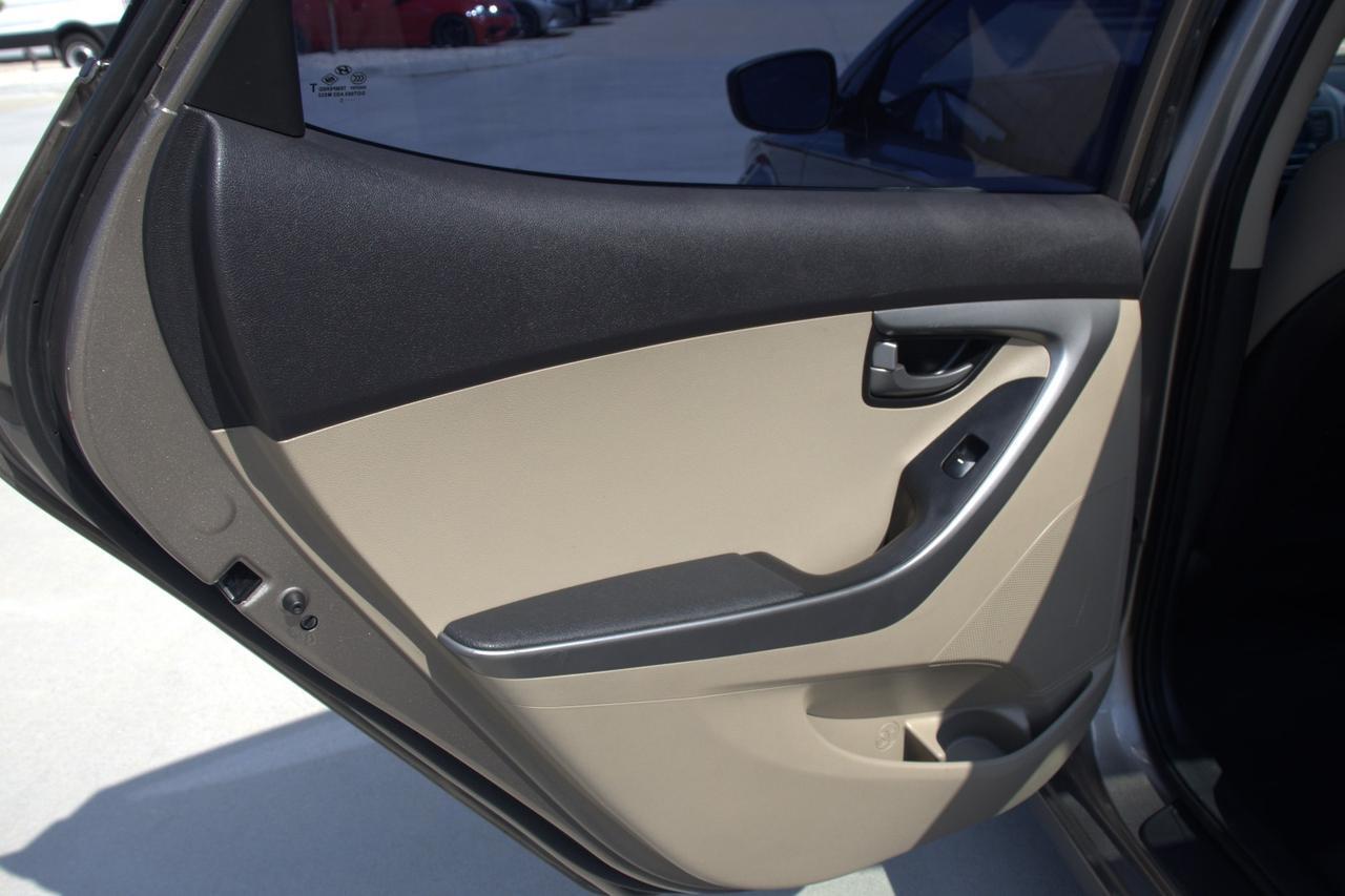 2016 HYUNDAI ELANTRA SE Houston TX