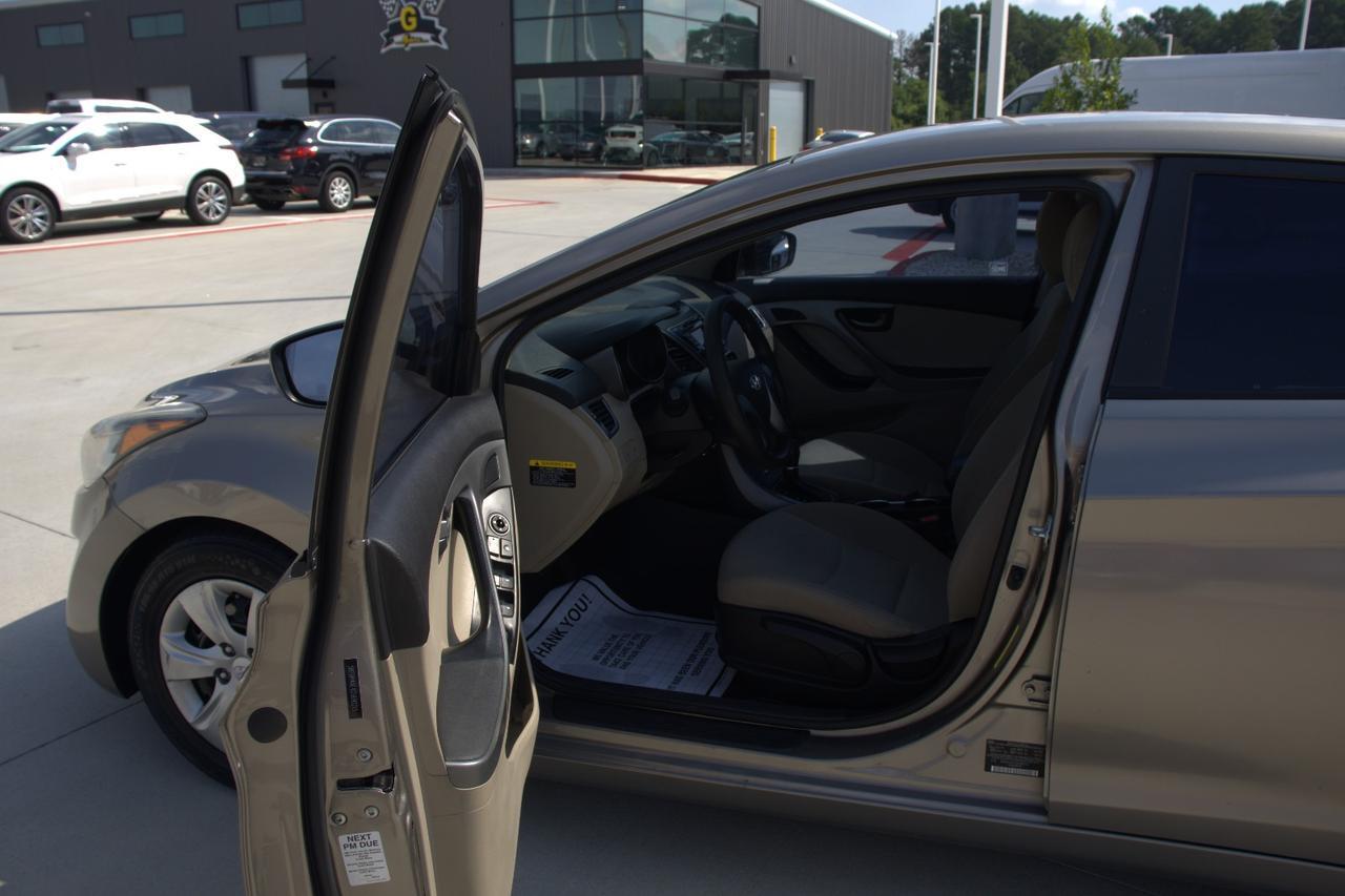 2016 HYUNDAI ELANTRA SE Houston TX