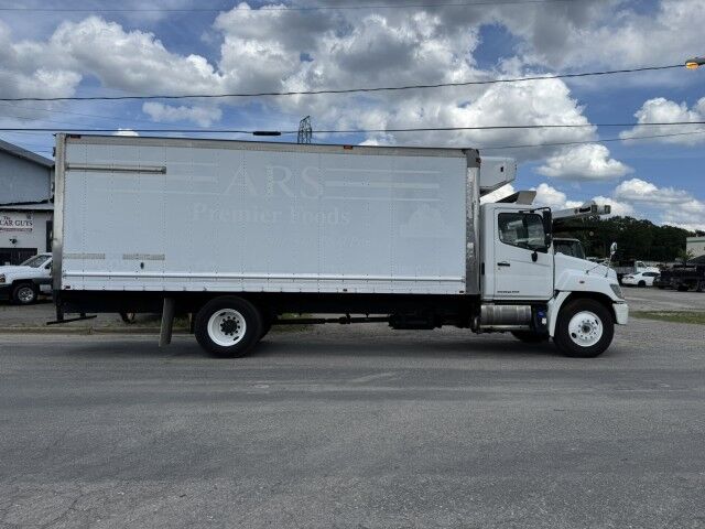 2016 Hino 22 ' Refrigerated Box Truck  Henrico VA