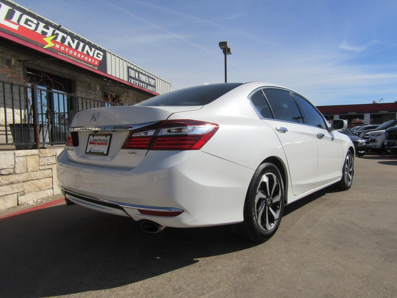 2016 Honda Accord 4dr V6 Auto EX-L w/Navi & Honda Sensing Grand Prairie TX