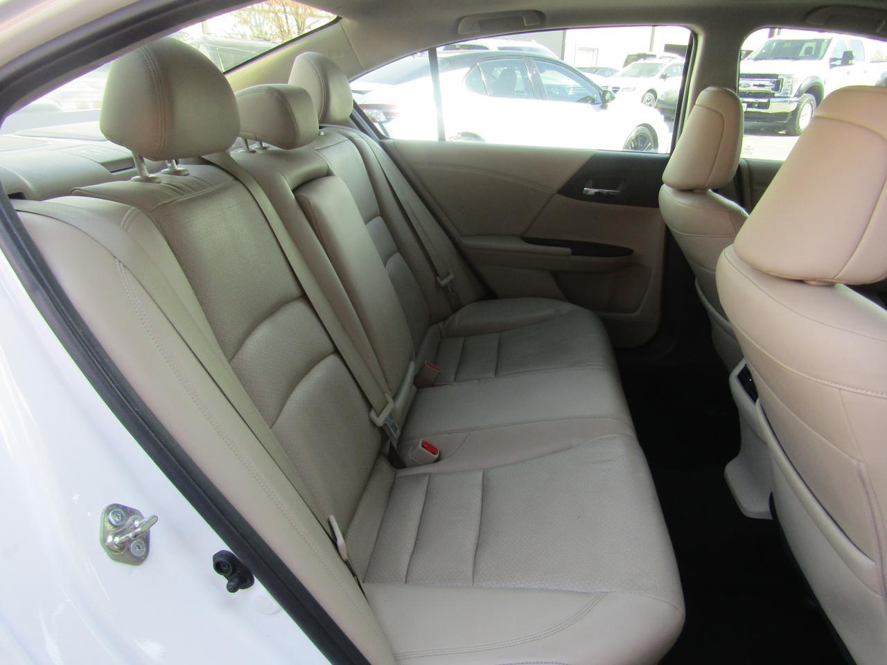 2016 Honda Accord 4dr V6 Auto EX-L w/Navi & Honda Sensing Grand Prairie TX