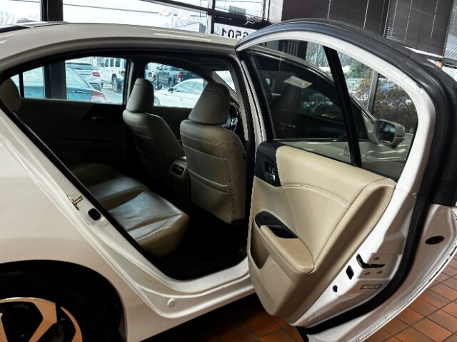 2016 Honda Accord EX-L w/Honda Sensing &amp; Navigation Charlotte NC