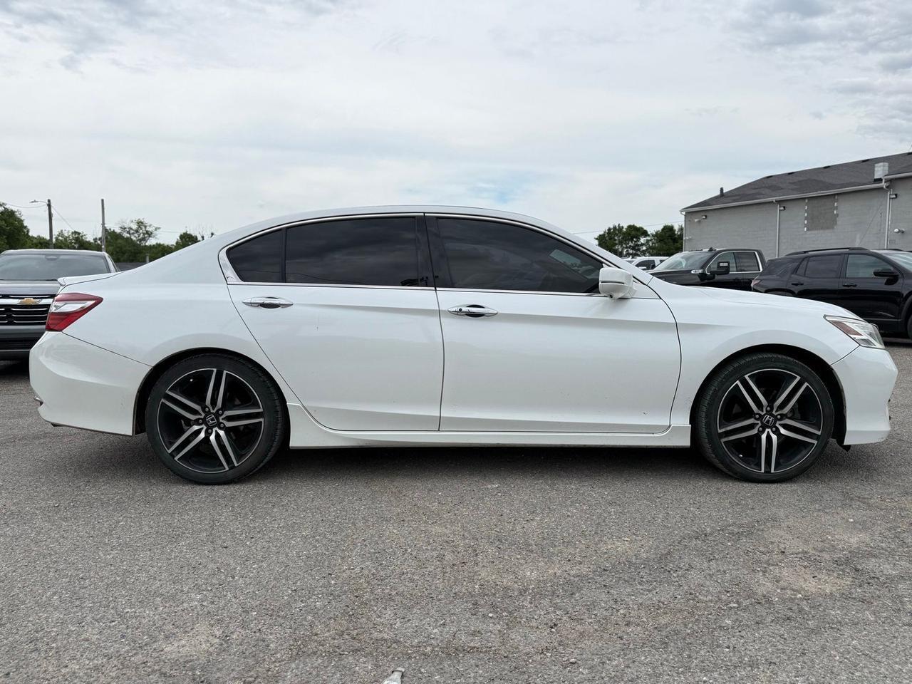 2016 Honda Accord Touring Crestwood KY