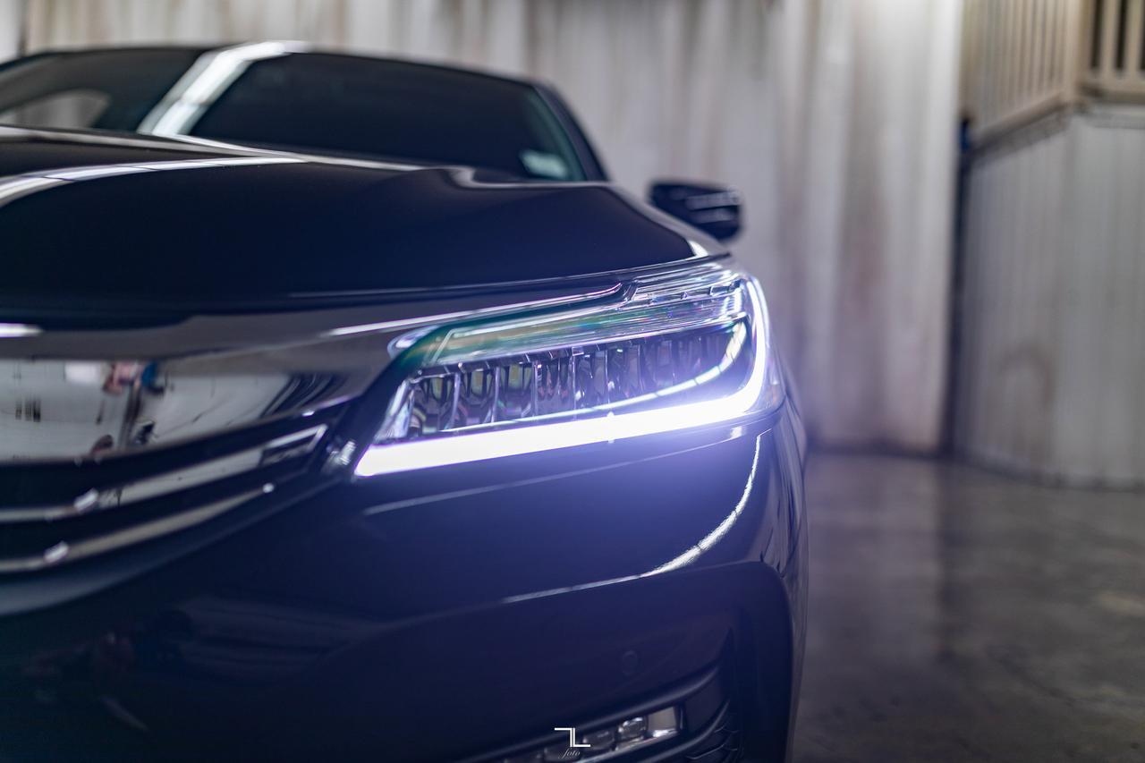 2016 Honda Accord Touring Leather Roof Nav BCam Red Deer AB