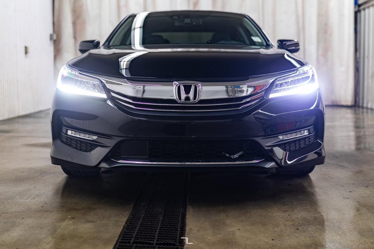 2016 Honda Accord Touring Leather Roof Nav BCam Red Deer AB