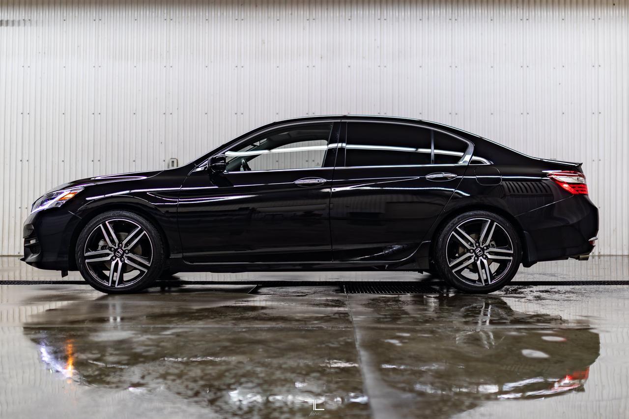 2016 Honda Accord Touring Leather Roof Nav BCam Red Deer AB