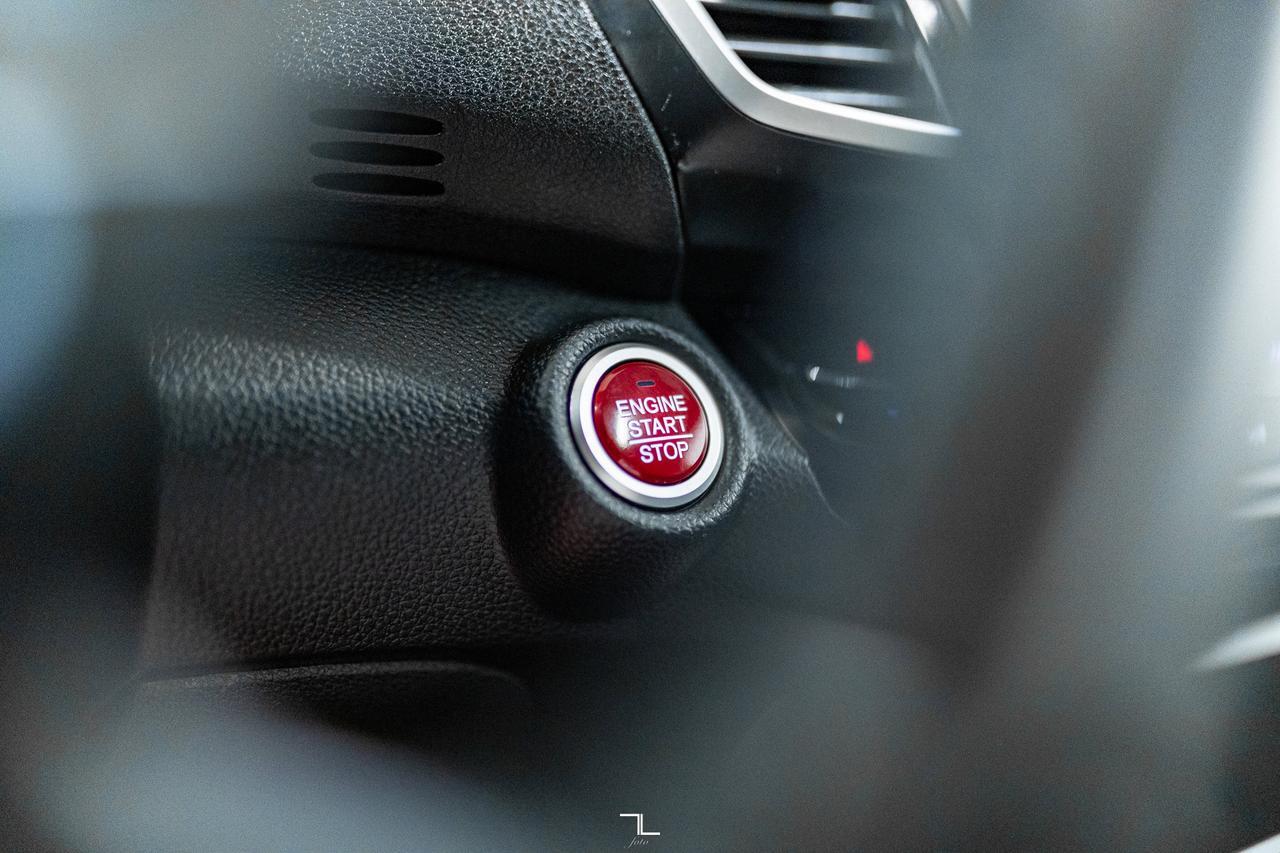 2016 Honda Accord Touring Leather Roof Nav BCam Red Deer AB