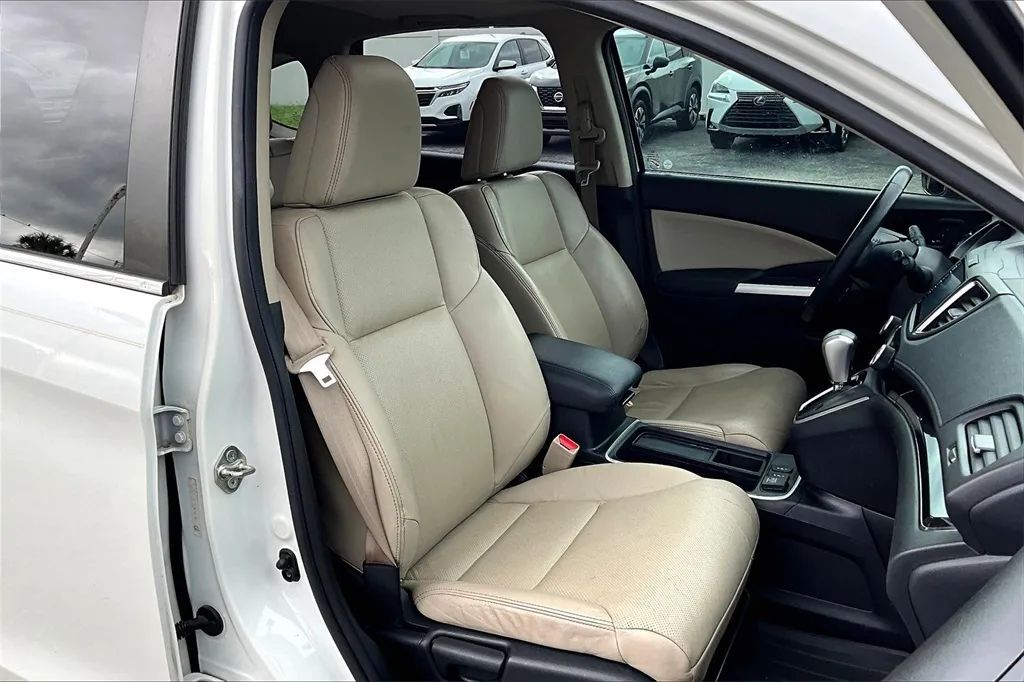 2016 Honda CR-V Touring Sport Utility 4D Maitland FL