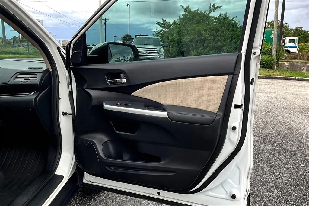 2016 Honda CR-V Touring Sport Utility 4D Maitland FL