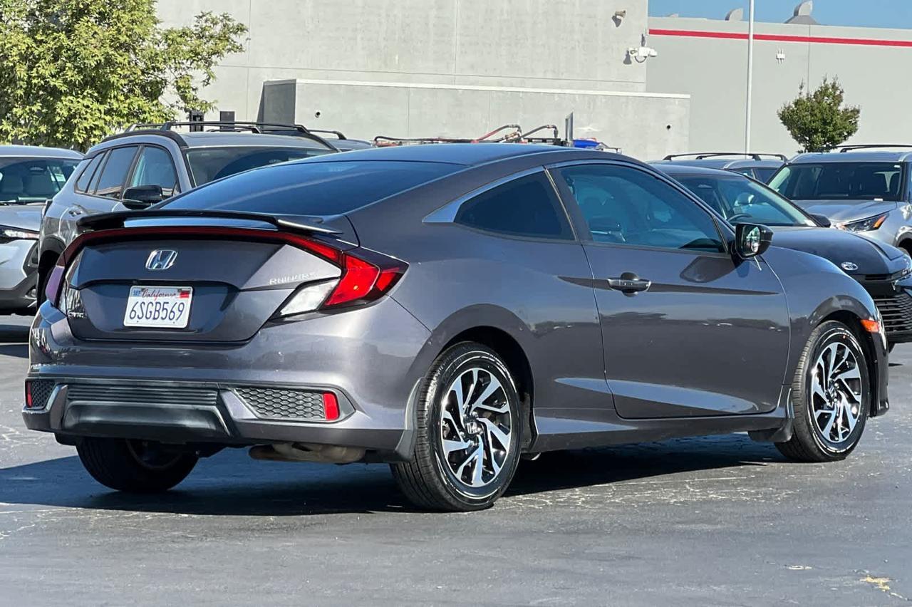 2016 Honda Civic Coupe LX-P