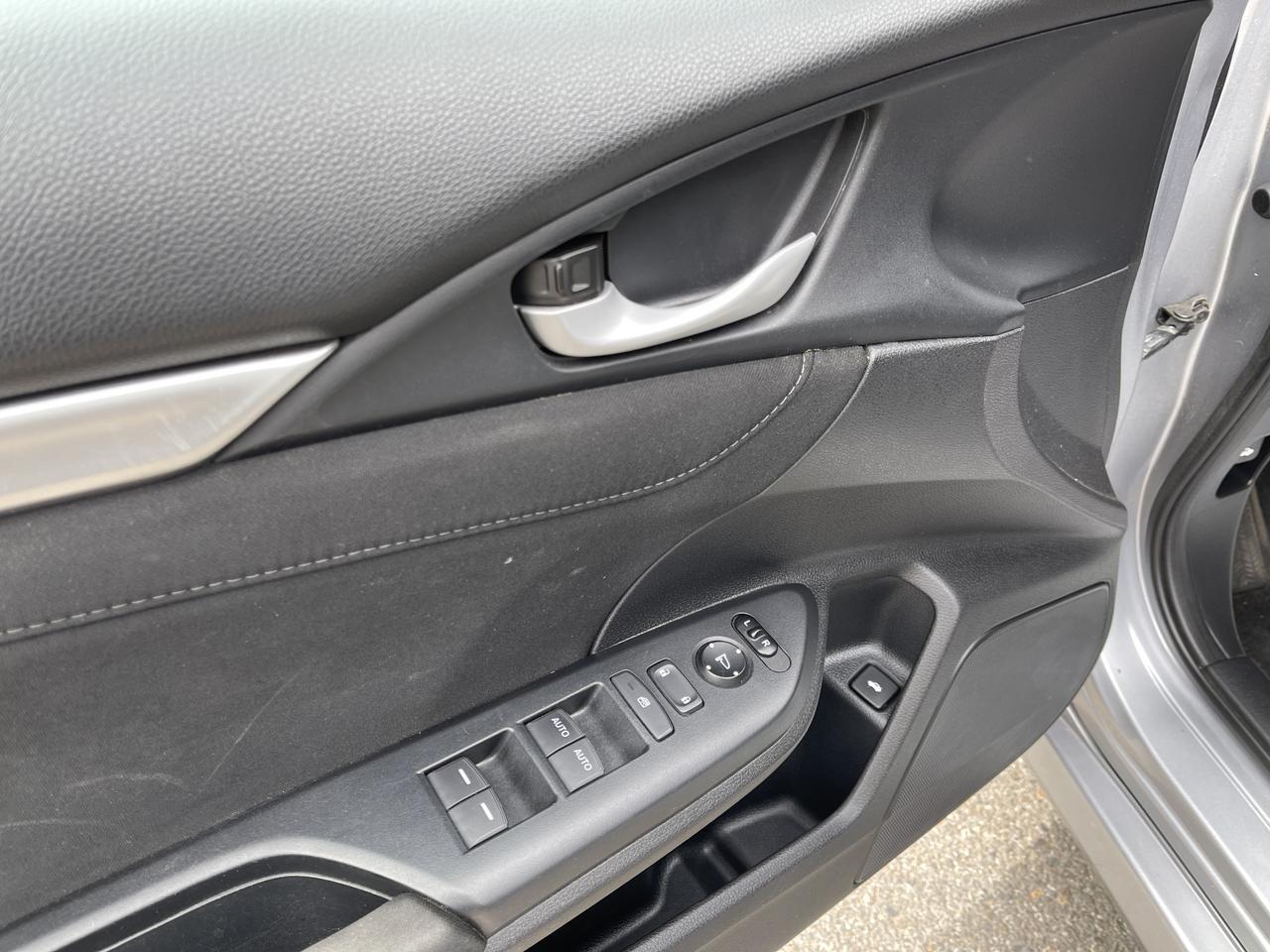 2016 Honda Civic EX-T Sedan CVT Hayden ID