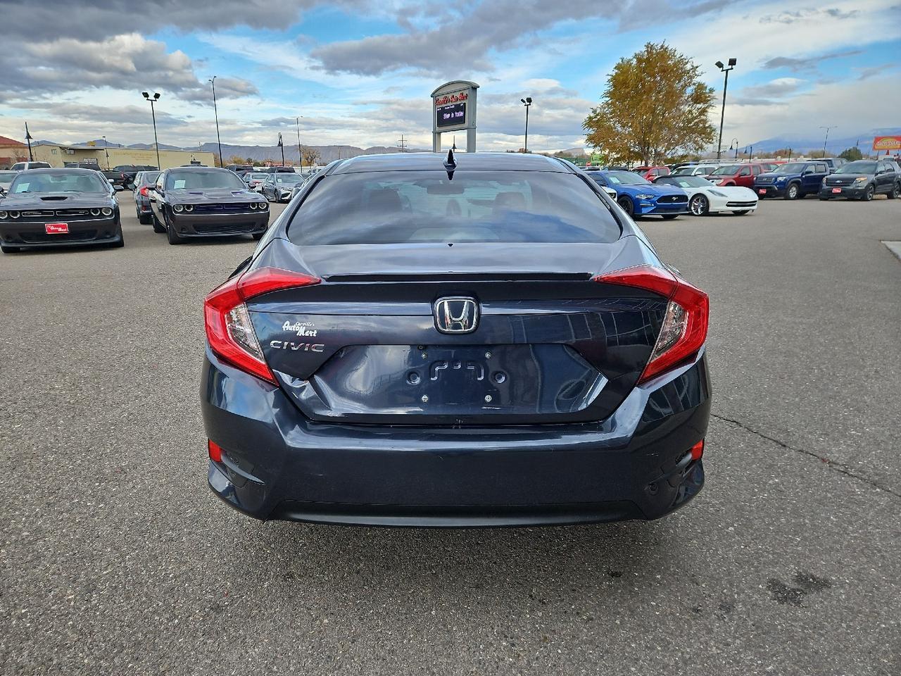 2016 Honda Civic EX-L photo 4