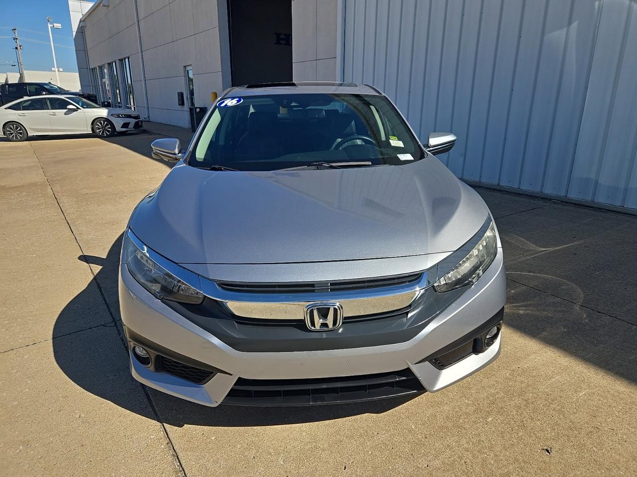 2016 Honda Civic Touring