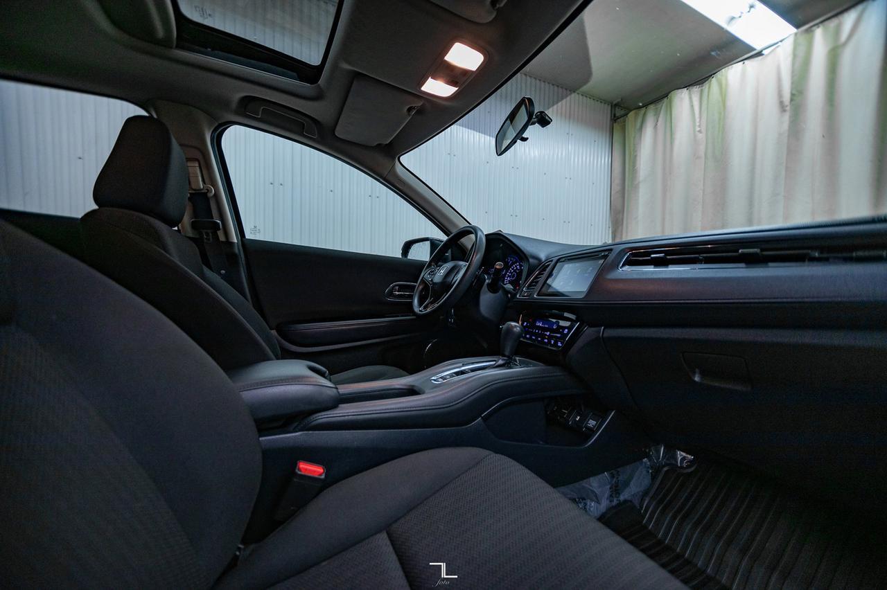 2016 Honda HR-V AWD EX Roof BCam Red Deer AB