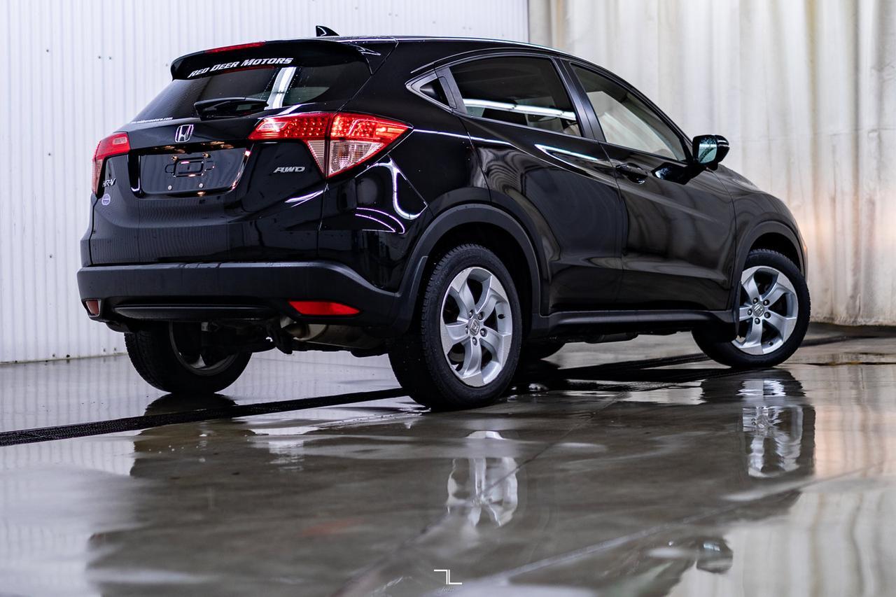 2016 Honda HR-V AWD EX Roof BCam Red Deer AB