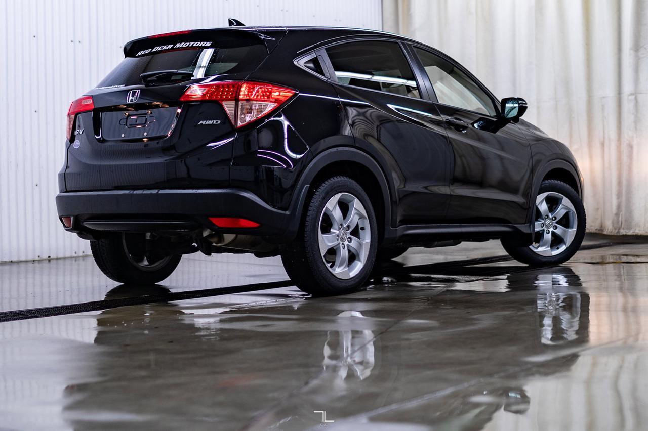 2016 Honda HR-V AWD EX Roof BCam Red Deer AB