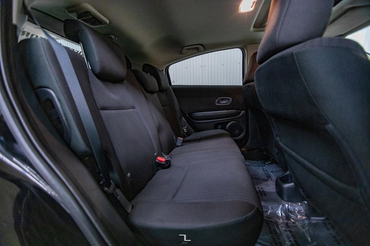 2016 Honda HR-V AWD EX Roof BCam Red Deer AB