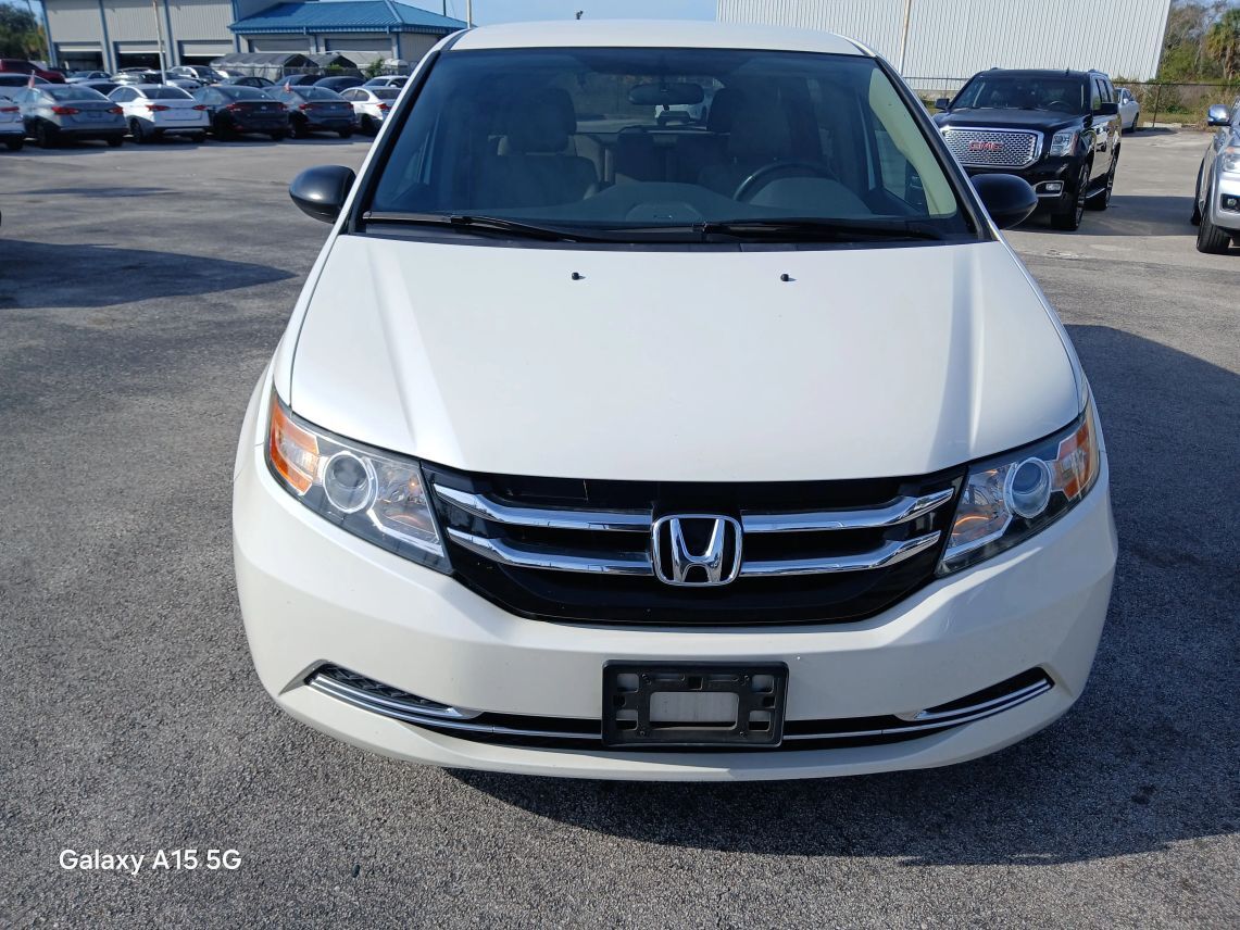 2016 Honda Odyssey LX Minivan 4D