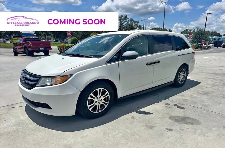2016 Honda Odyssey LX Minivan 4D