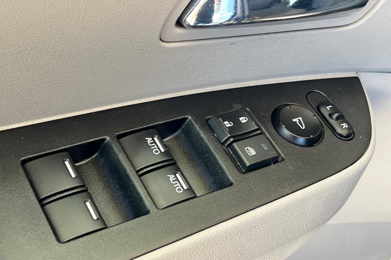 2016 Honda Odyssey SE Roseville CA