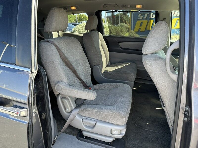2016 Honda Odyssey SE photo 15