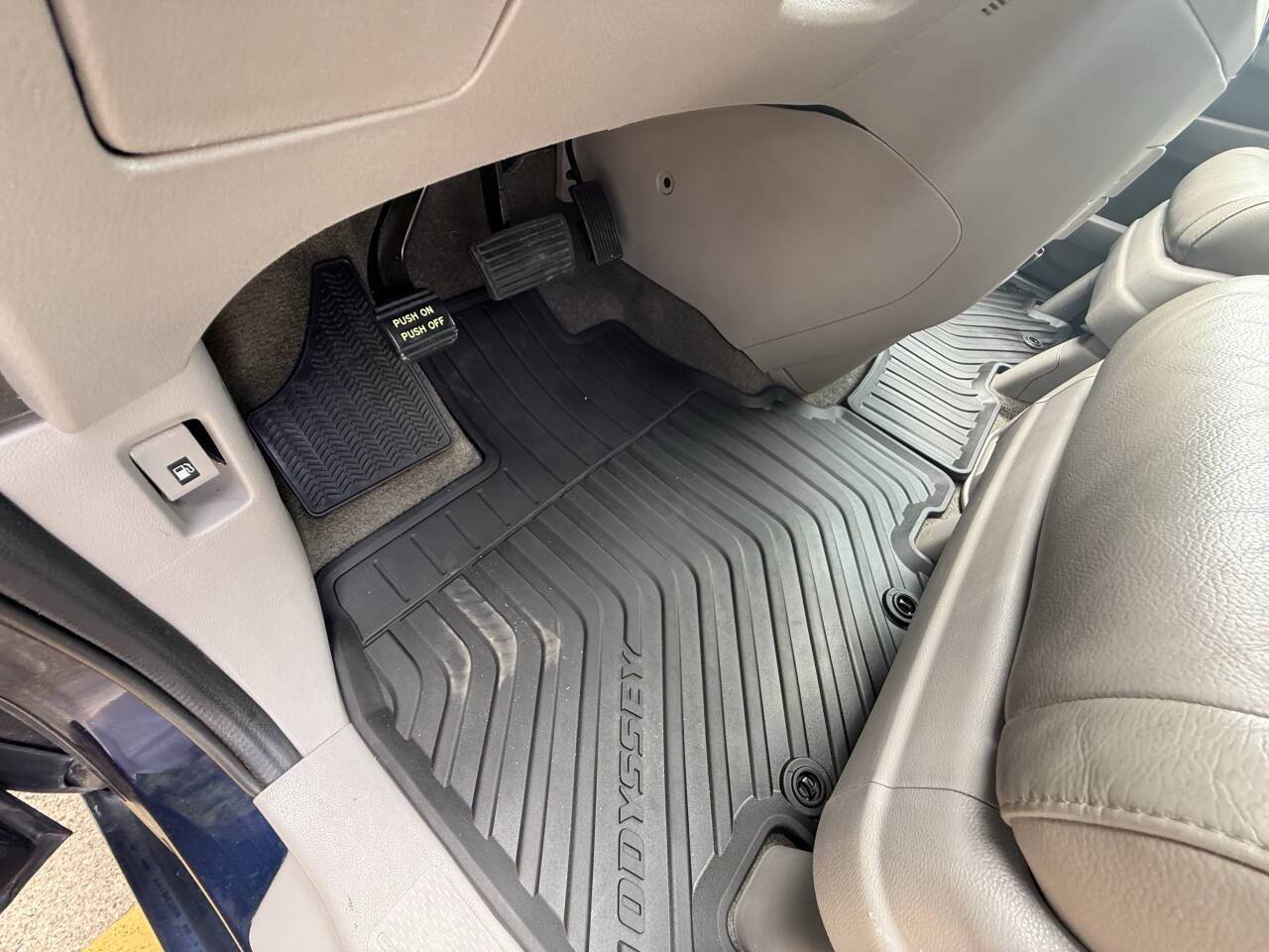 2016 Honda Odyssey Touring Elite 4dr Mini Van Eldridge IA