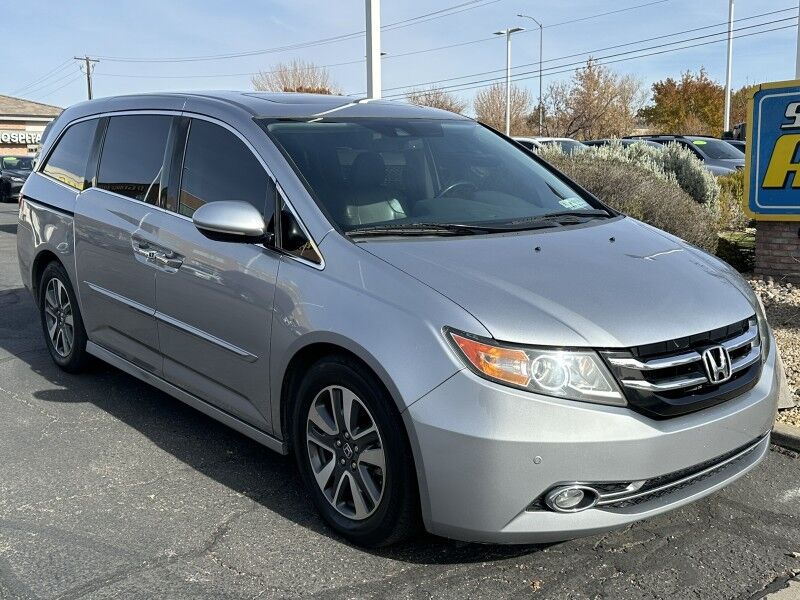 2016 Honda Odyssey Touring Elite's photo