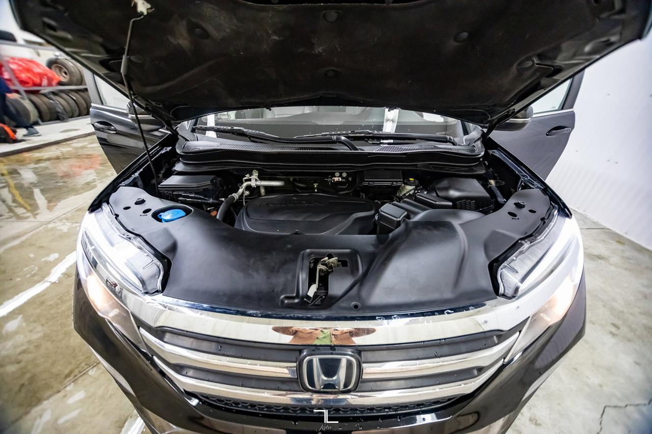 2016 Honda Pilot AWD EX-L Leather Roof BCam TV Red Deer AB