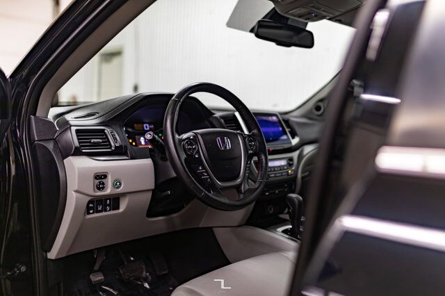 2016 Honda Pilot AWD EX-L Leather Roof BCam TV Red Deer AB