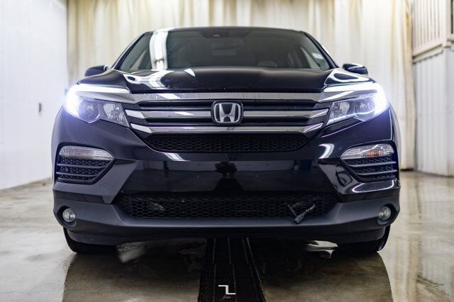 2016 Honda Pilot AWD EX-L Leather Roof BCam TV Red Deer AB