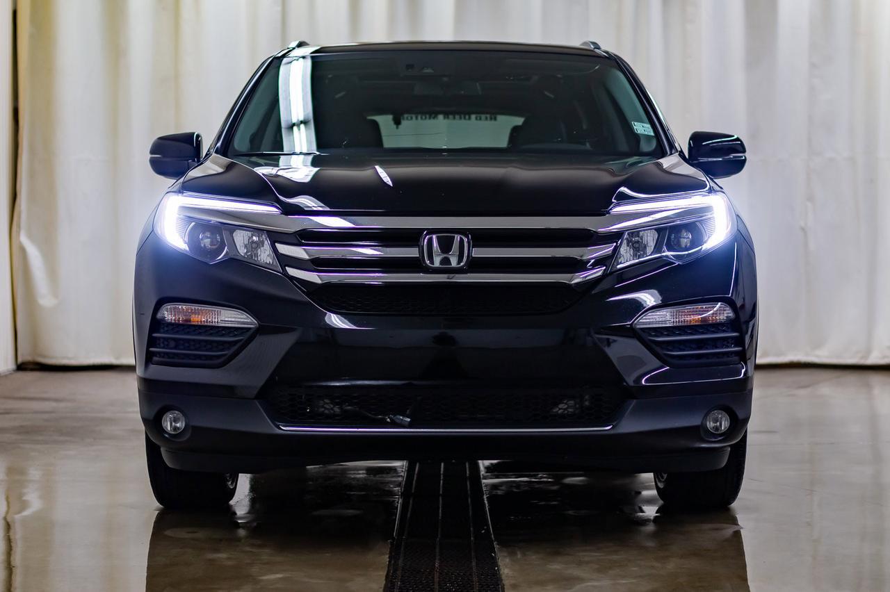 2016 Honda Pilot AWD Touring Leather Roof Nav TV BCam Red Deer AB