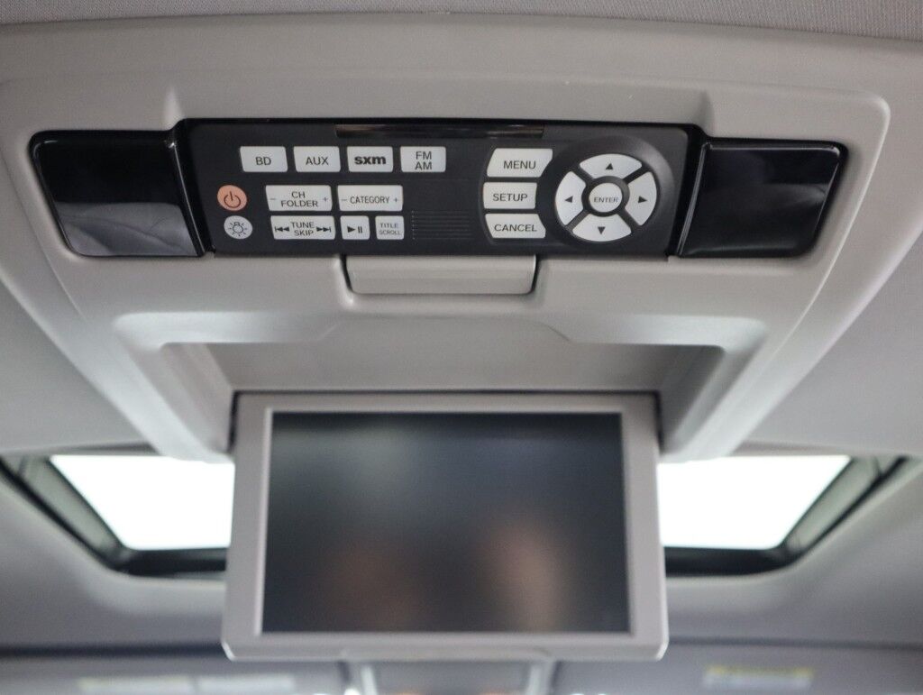 2016 Honda Pilot AWD Touring w/Rear Entertainment/Nav Maumee OH