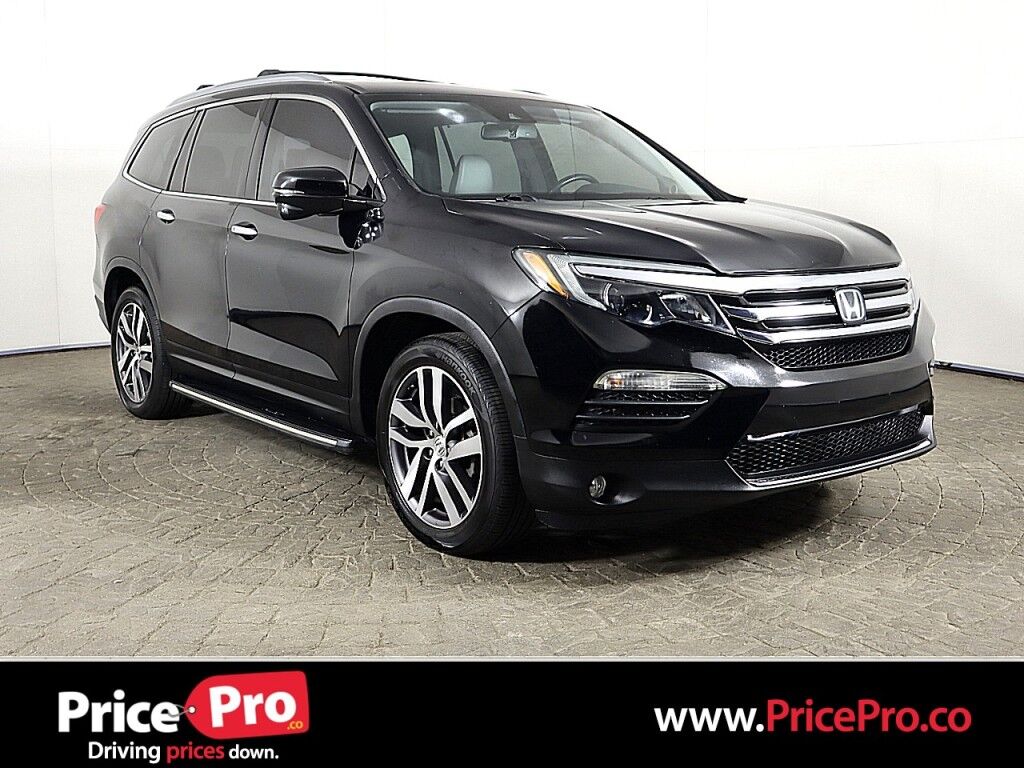 2016 Honda Pilot AWD Touring w/Rear Entertainment/Nav Maumee OH