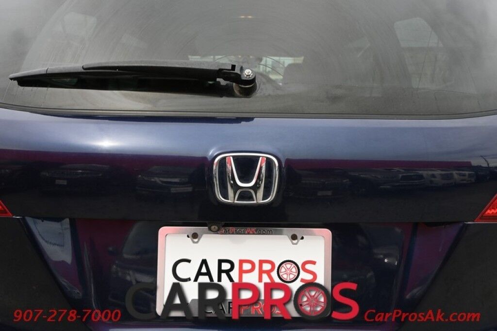 2016 Honda Pilot Touring - AWD - AutoStart - Power & Heated Leather Seats - Sunroof - Navigation - Sunroof - Lane Departure & Adaptive Cruise - Rear Entertainment - Back up Camera - Power Liftgate - 3rd Row - Seats 8 - Keyless Entry & Start - 26 MPG Anchorage AK